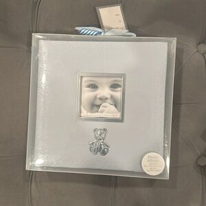 4X6” BOY PHOTO ALBUM. HOLDS 200 PICTURES.